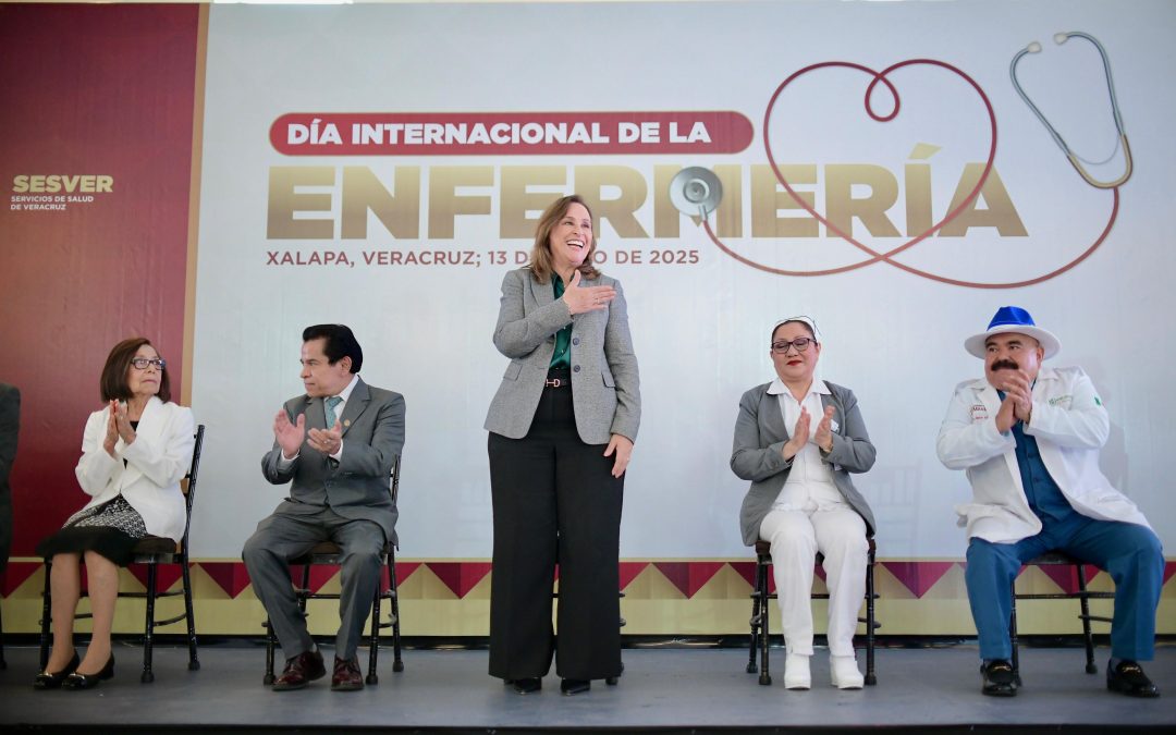 Personal de enfermería, columna vertebral de la salud: Gobierno de Veracruz
