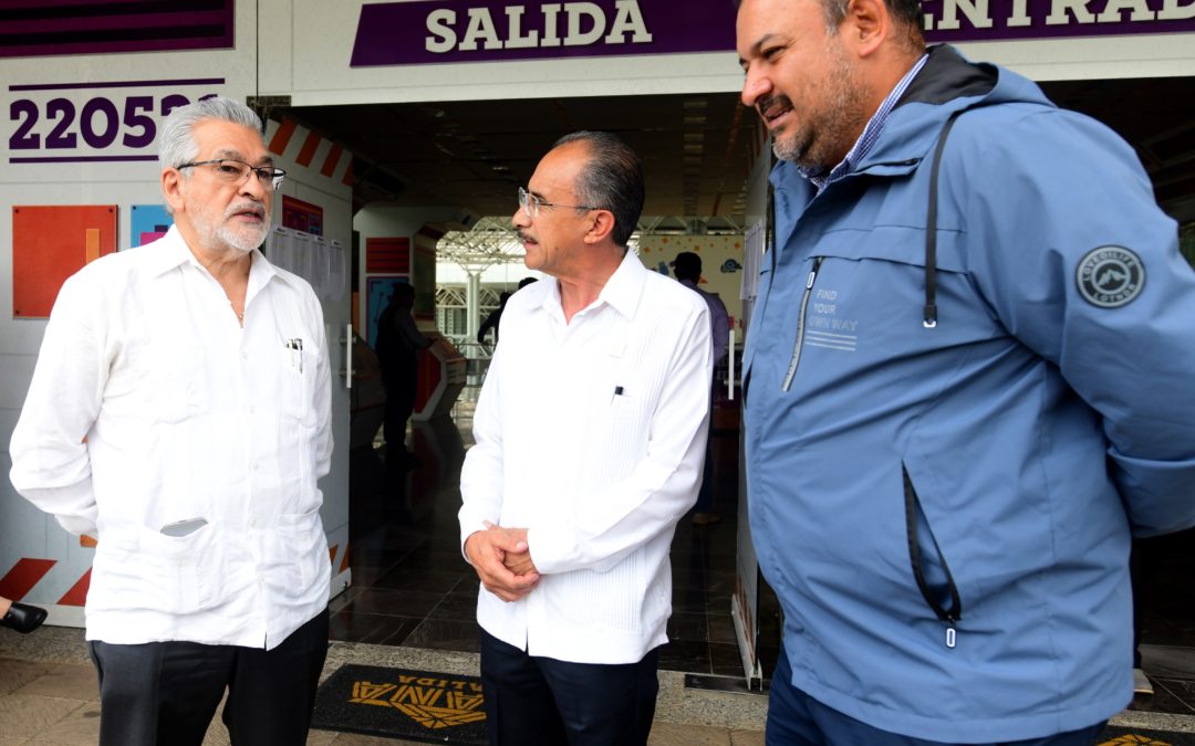 Asiste Alberto Islas a capacitación en materia de obra realizada con recursos federales