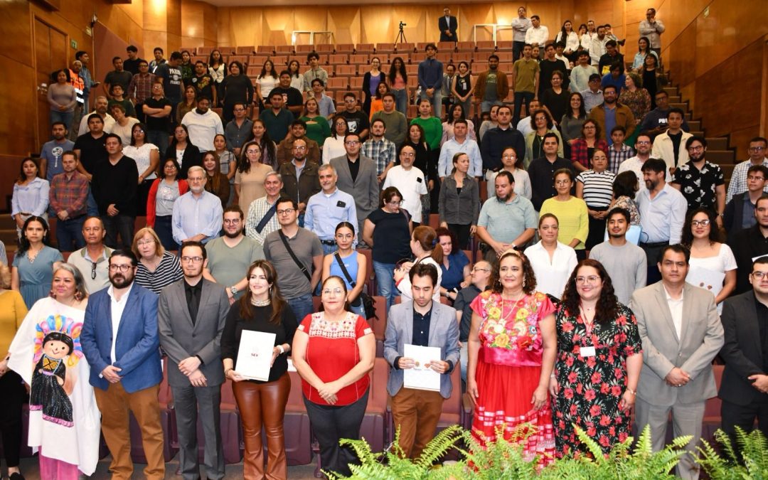 Cumple SEV con regularización docente en el ISMEV; inicia entrega de plazas