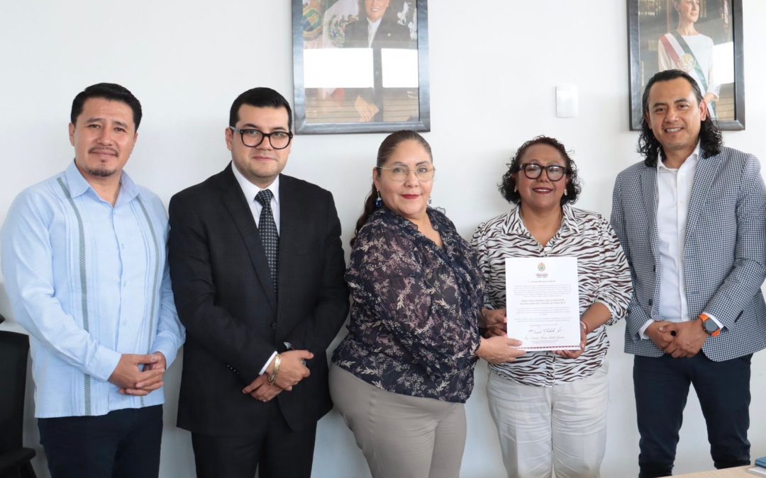 Gobierno de Veracruz ratifica a directora del COBAEV