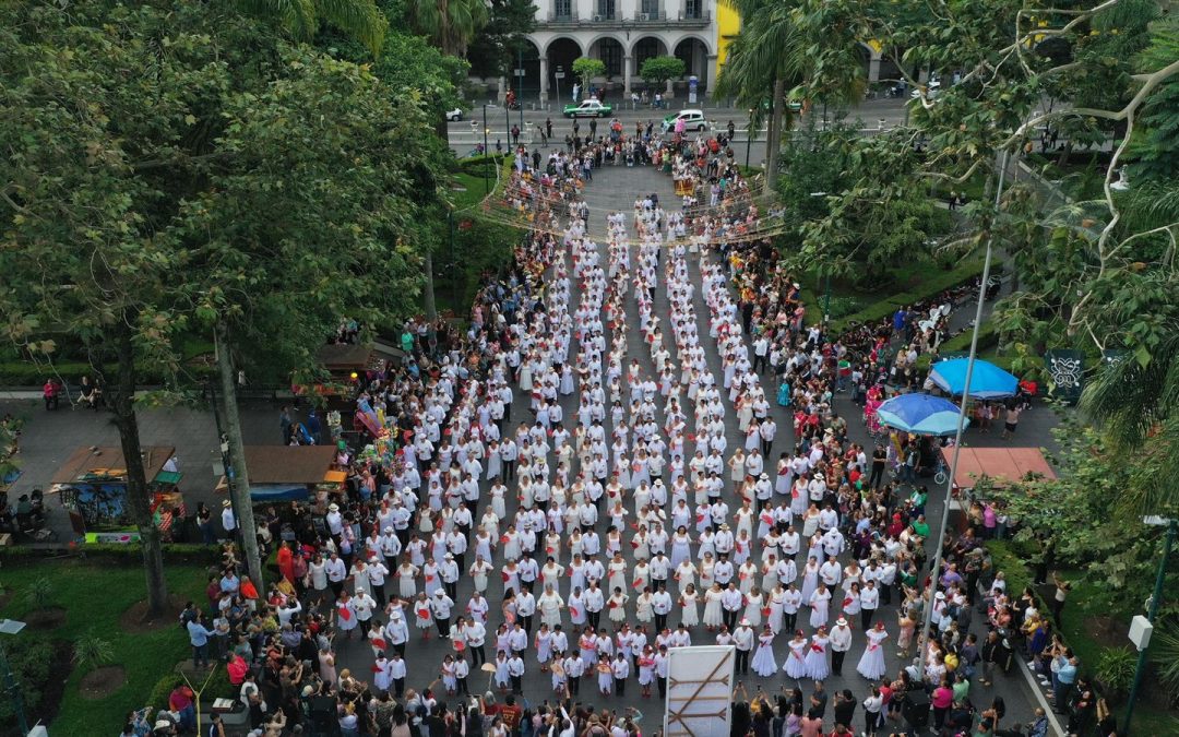 Inicia Festival Nacional “Danzoneando en Xalapa