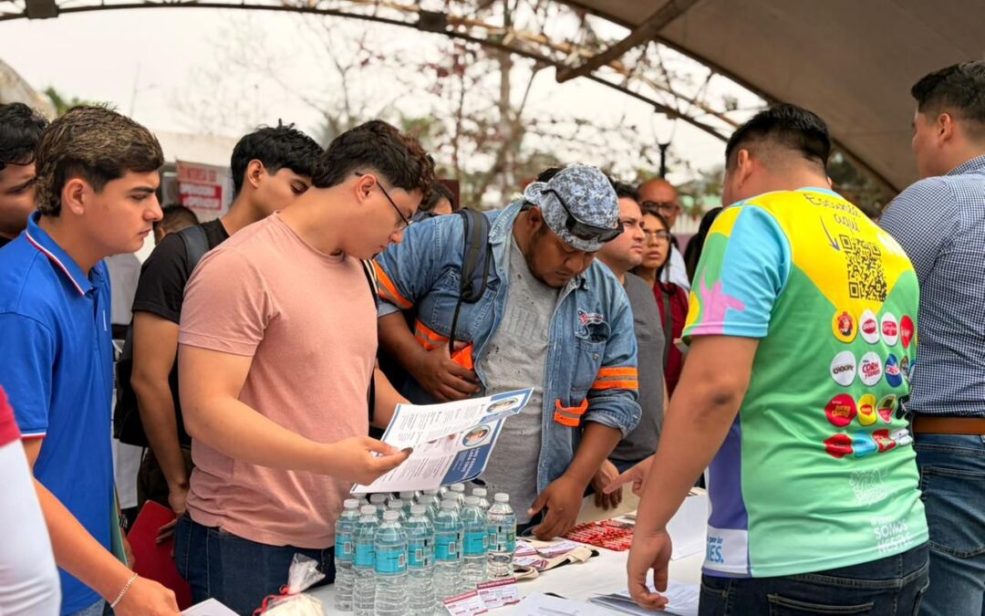 Feria de empleo brinda más de 300 oportunidades laborales en Medellín