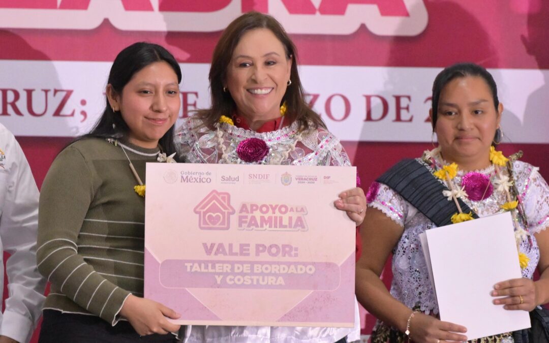 Empeñé mi palabra y aquí estamos: Rocío Nahle entrega recursos directos para emprendedores