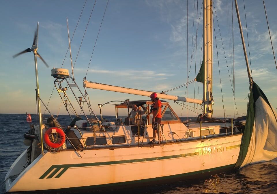 Marina brinda apoyo a embarcación que se quedó sin propulsión en inmediaciones del Archipiélago de Islas Marías, Nayarit